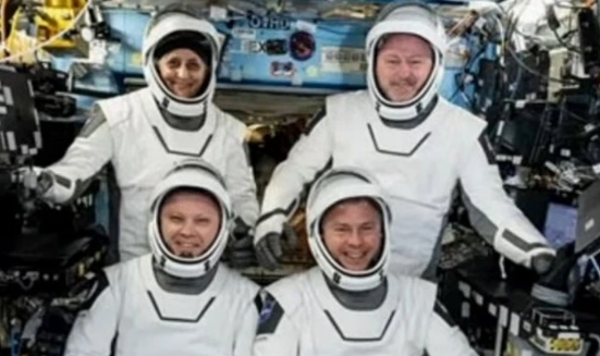 8 Space Truths Hidden by NASA: The Human Body Can Become Like This in a Weightless State...